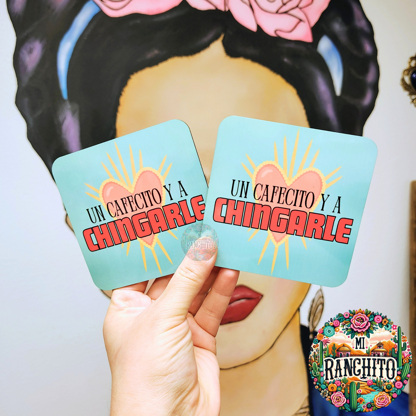 Un cafecito y a chingarle - Hardboard Coaster