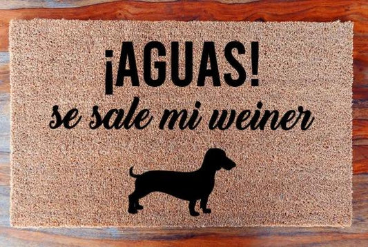 ¡AGUAS! se me sale el weiner