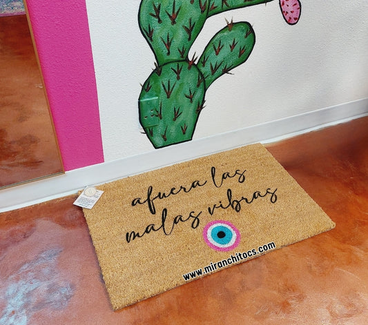 Afuera las malas vibras - pink ojo - Doormat