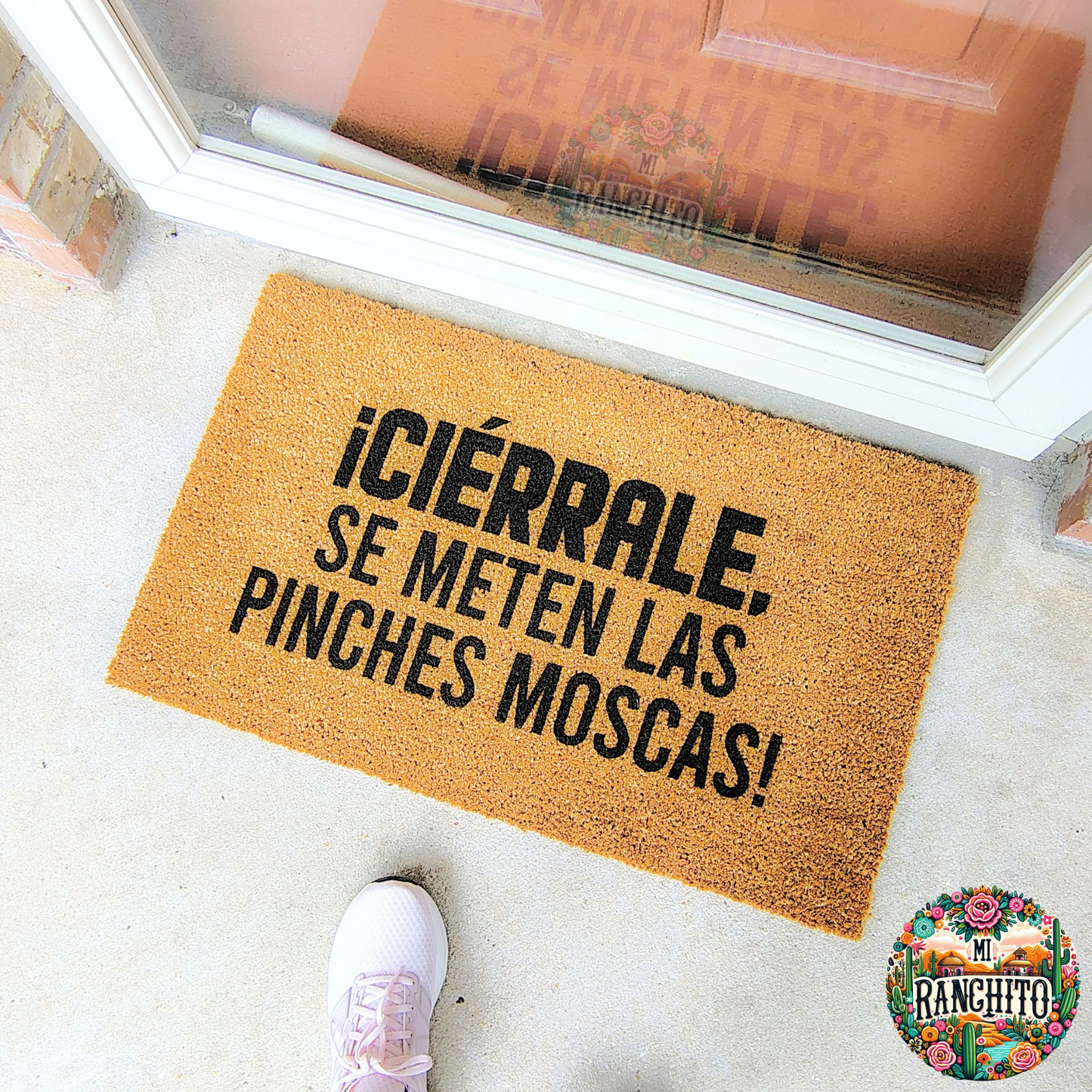 Cierrale , se meten las pinches moscas!
